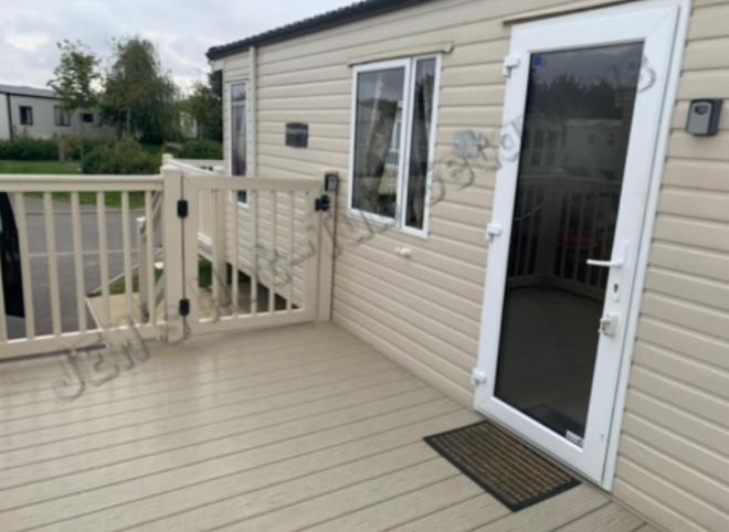 Jems Hot-Tub Getaways 8 Berth At Tattershall Lakes エクステリア 写真